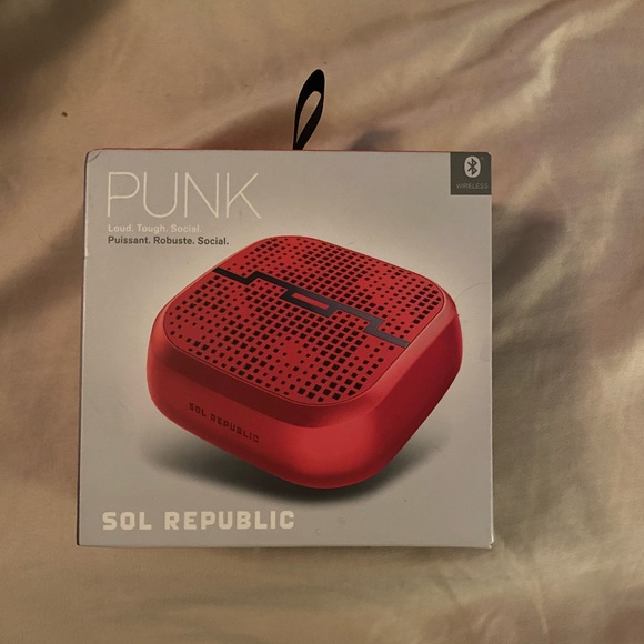 Sol Republic Speaker - UNOPENED - Picture 1 of 2